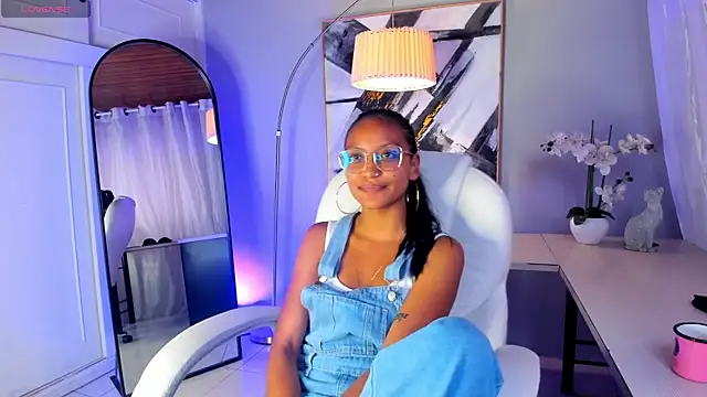 miel ambar online show from April 17, 3:26 pm