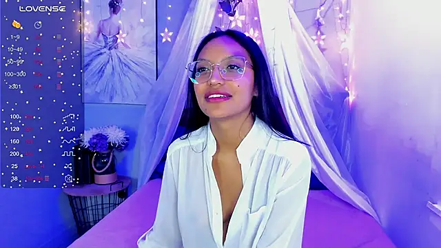 miel ambar online show from June 4, 1:28 pm