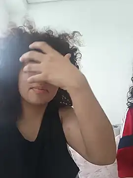 Snapshot of Chloe_and_Violeta chatting on July 4, 4:46 pm Chloe and Violeta online show from July 4, 4:46 pm
