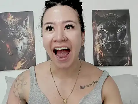 AngelMartinss online show from April 14, 4:35 pm