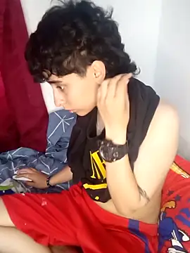 LatinHeatX22 online show from April 19, 6:21 pm