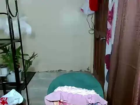 sweetriccum online show from April 15, 6:20 am