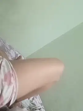 Snapshot of coupleshow21 chatting on April 14, 8:37 pm coupleshow21 online show from April 14, 8:37 pm