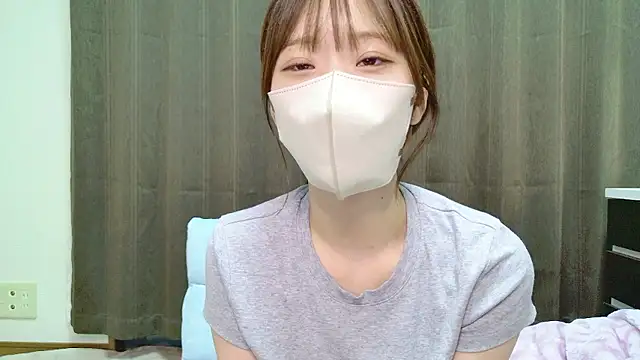 Snapshot of rei_0707 chatting on April 24, 12:51 pm rei 0707 online show from April 24, 12:51 pm