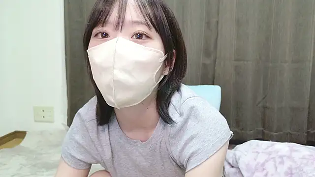 Snapshot of rei_0707 chatting on April 28, 1:05 pm rei 0707 online show from April 28, 1:05 pm