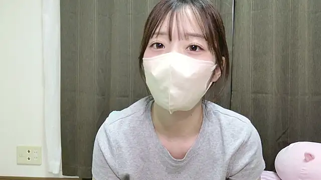 Snapshot of rei_0707 chatting on May 25, 12:55 pm rei 0707 online show from May 25, 12:55 pm