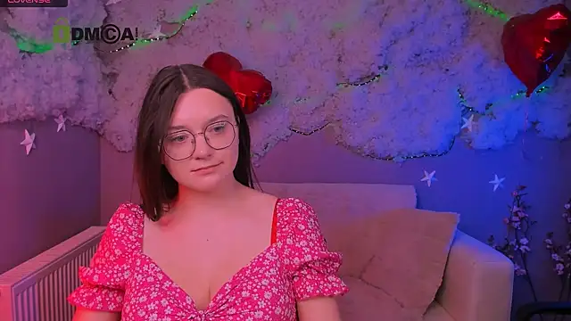nymira online show from July 14, 2:16 am