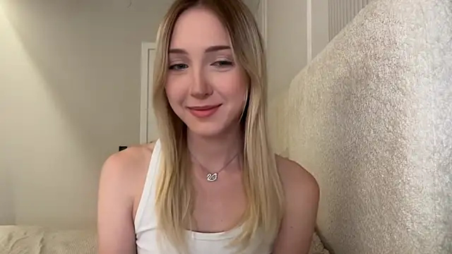 Kattie Petite online show from July 27, 4:36 pm