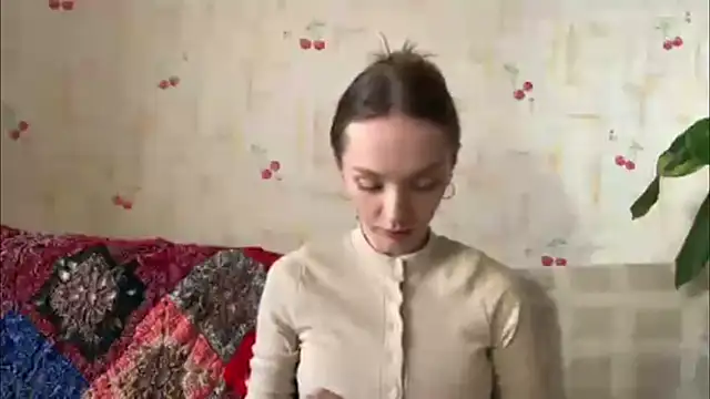 AdriannaBill online show from April 16, 3:02 pm