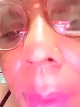 Sanjanabiswas947 online show from April 16, 9:15 pm