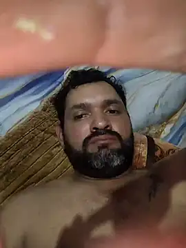 Snapshot of castellano10 chatting on May 4, 11:45 pm castellano10 online show from May 4, 11:45 pm