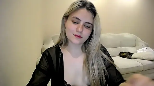 Snapshot of _shy_sabrina__ chatting on June 12, 9:14 pm shy sabrina online show from June 12, 9:14 pm