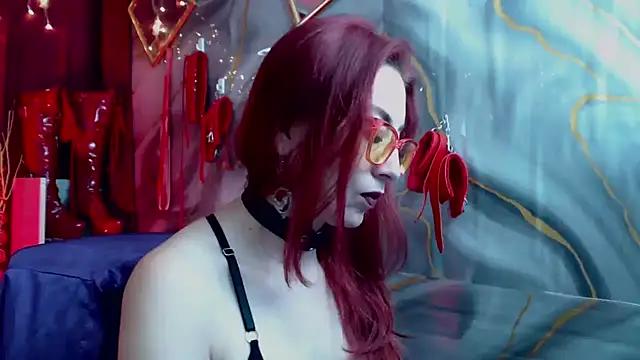 Queenscarlettsecret online show from July 21, 1:02 pm