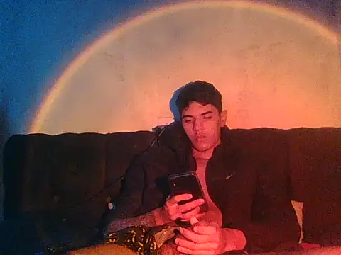 Kisandrel online show from April 25, 10:51 pm