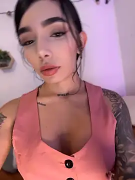 milasantana  online show from June 11, 10:52 pm