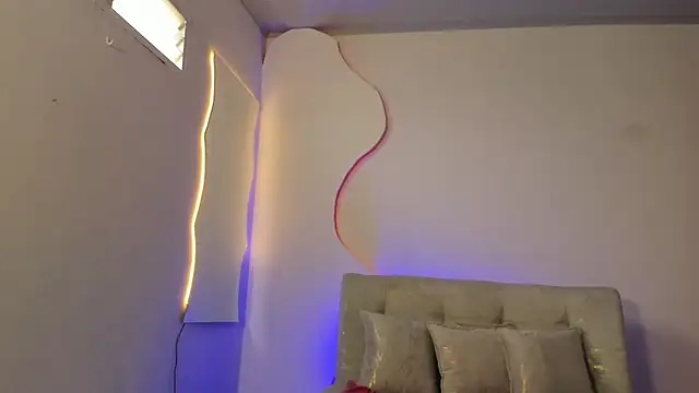 Aohomlester  online show from April 15, 7:58 pm