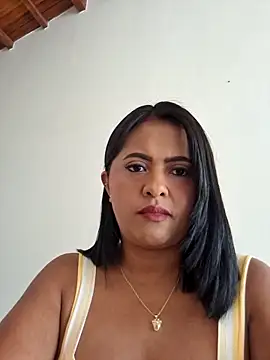 Snapshot of Ayla_Phone chatting on April 18, 7:58 pm Ayla Phone online show from April 18, 7:58 pm