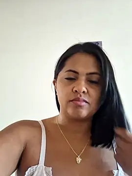 Snapshot of Ayla_Phone chatting on April 20, 8:54 pm Ayla Phone online show from April 20, 8:54 pm