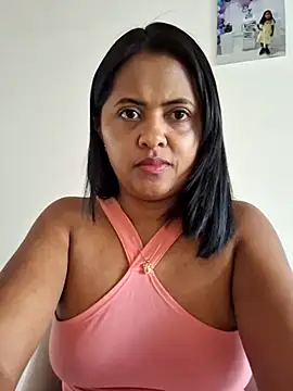 Snapshot of Ayla_Phone chatting on April 22, 12:39 pm Ayla Phone online show from April 22, 12:39 pm