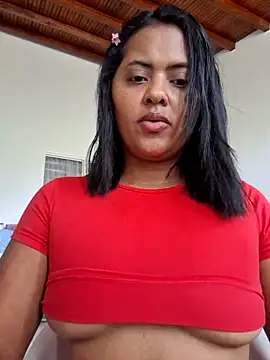 Snapshot of Ayla_Phone chatting on May 7, 4:23 pm Ayla Phone online show from May 7, 4:23 pm