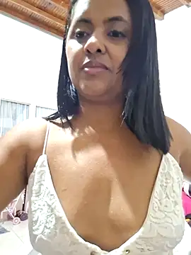 Snapshot of Ayla_Phone chatting on May 16, 3:25 am Ayla Phone online show from May 16, 3:25 am
