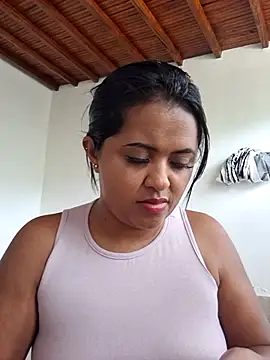 Snapshot of Ayla_Phone chatting on June 3, 4:56 pm Ayla Phone online show from June 3, 4:56 pm