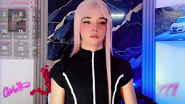 Snapshot of moon_sweet- chatting on June 6, 3:11 am moon sweet- online show from June 6, 3:11 am