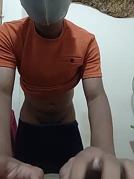Snapshot of hot_boy995 chatting on June 18, 5:30 am hot boy995 online show from June 18, 5:30 am