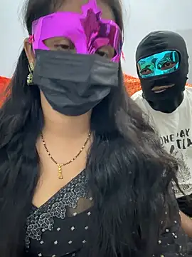 sweetylove01 online show from April 22, 5:25 pm