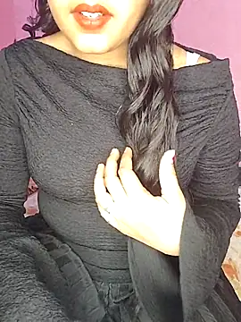 hotsivya online show from April 22, 8:17 am