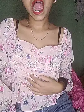 Snapshot of Rashmika__Rouni chatting on June 11, 8:07 pm Rashmika Rouni online show from June 11, 8:07 pm