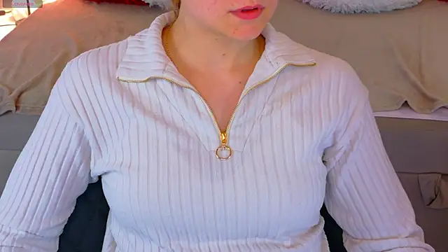 DanaHurt1 online show from April 21, 1:28 pm