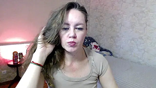 Fern Lust online show from June 10, 9:41 am