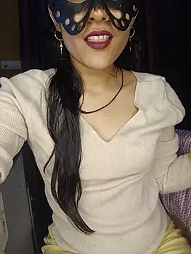 Snapshot of Sexy_Hena_69 chatting on July 23, 4:38 pm Sexy Hena 69 online show from July 23, 4:38 pm