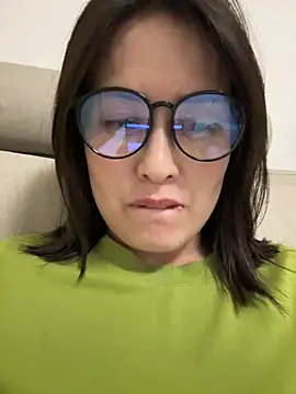 Snapshot of Faye-baby chatting on May 7, 3:17 pm Faye-baby online show from May 7, 3:17 pm
