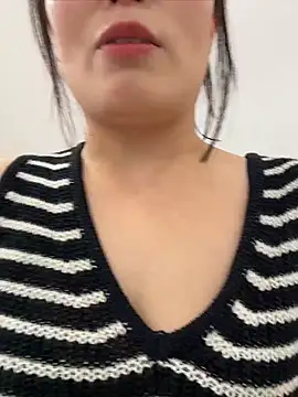 Snapshot of Faye-baby chatting on May 26, 6:31 am Faye-baby online show from May 26, 6:31 am