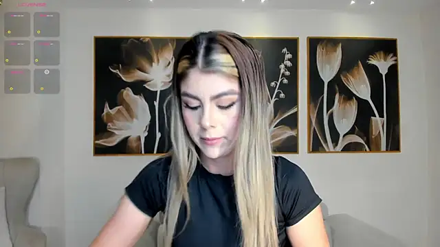 MiaSilvaX online show from July 25, 11:08 am