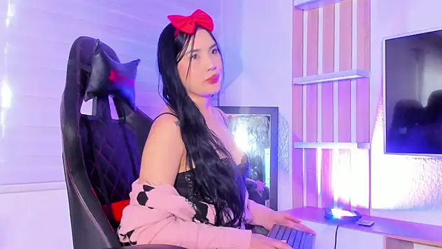  hanna gomez online show from May 2, 2:22 pm