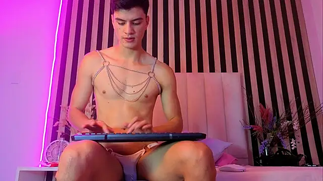 LeoTease online show from May 31, 4:36 pm