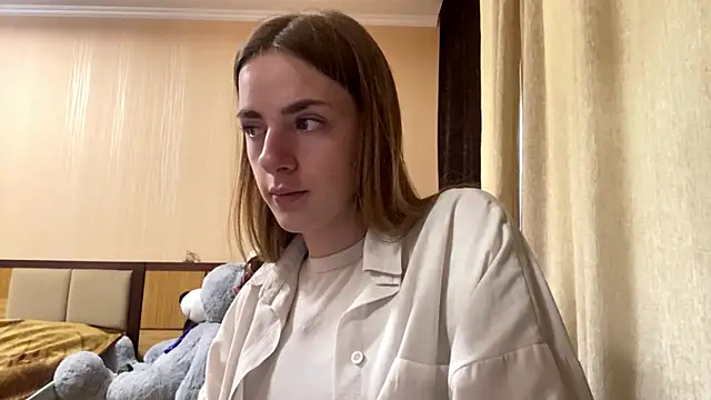 Snapshot of selianderol chatting on June 7, 7:34 am selianderol online show from June 7, 7:34 am