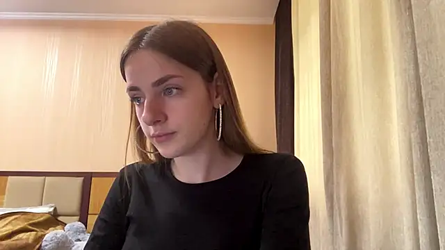 Snapshot of selianderol chatting on June 8, 11:21 am selianderol online show from June 8, 11:21 am