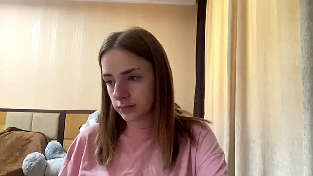 Snapshot of selianderol chatting on July 11, 7:44 am selianderol online show from July 11, 7:44 am