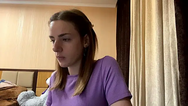 Snapshot of selianderol chatting on July 16, 7:03 am selianderol online show from July 16, 7:03 am