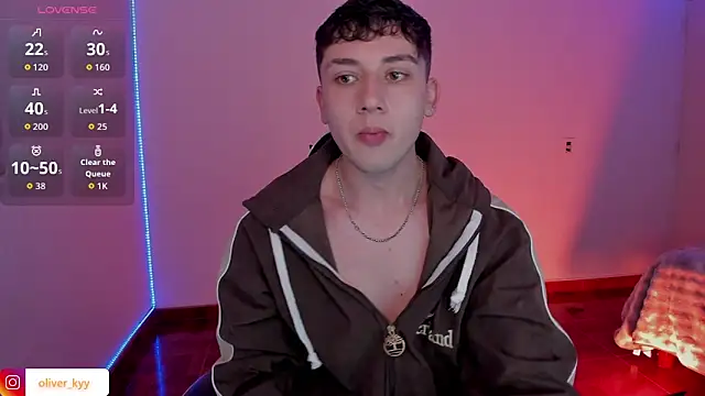 OLIVER K online show from April 24, 10:39 am