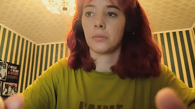 Snapshot of amberrrdolll_ chatting on May 3, 9:43 pm amberrrdolll online show from May 3, 9:43 pm