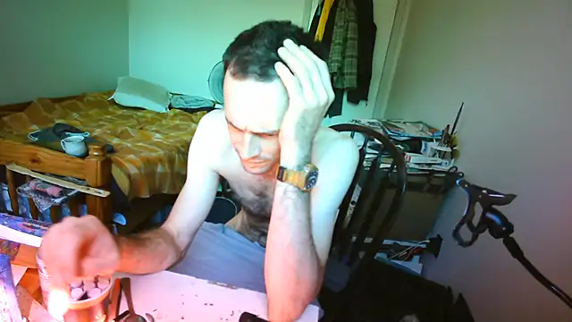JohnnyMoves online show from August 9, 3:28 pm