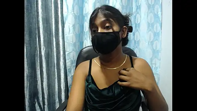 Snapshot of Sizu_ chatting on April 23, 12:29 pm Sizu online show from April 23, 12:29 pm