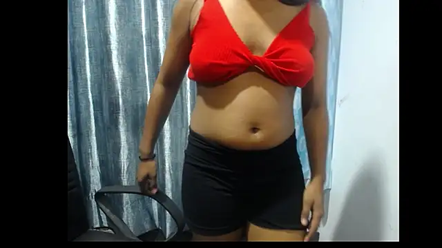 Snapshot of Sizu_ chatting on May 3, 5:24 am Sizu online show from May 3, 5:24 am