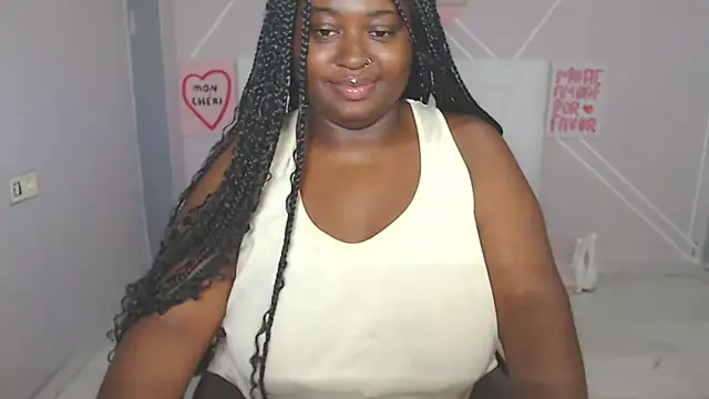 Snapshot of curvyblackwoman chatting on June 12, 8:57 am curvyblackwoman online show from June 12, 8:57 am