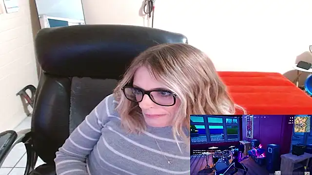 BrittNasty online show from April 24, 12:18 pm